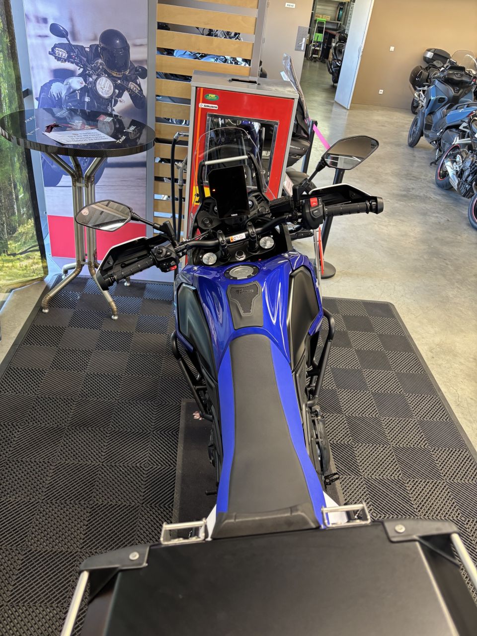 YAMAHA XTZ TENERE 700 3