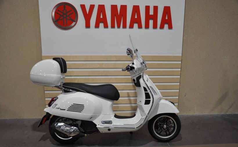PIAGGIO VESPA 125 GTS 0