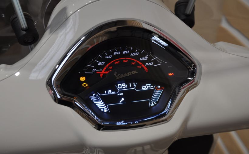 PIAGGIO VESPA 125 GTS 14