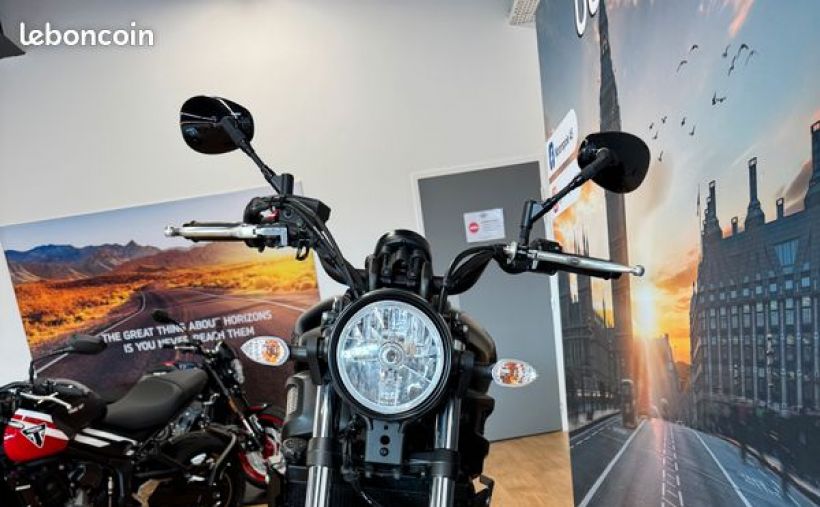 YAMAHA XSR 700 4