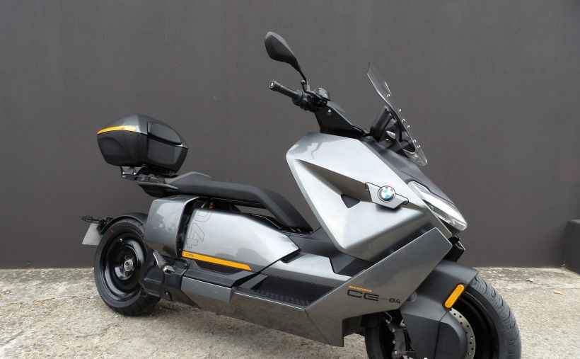 BMW CE 04 2