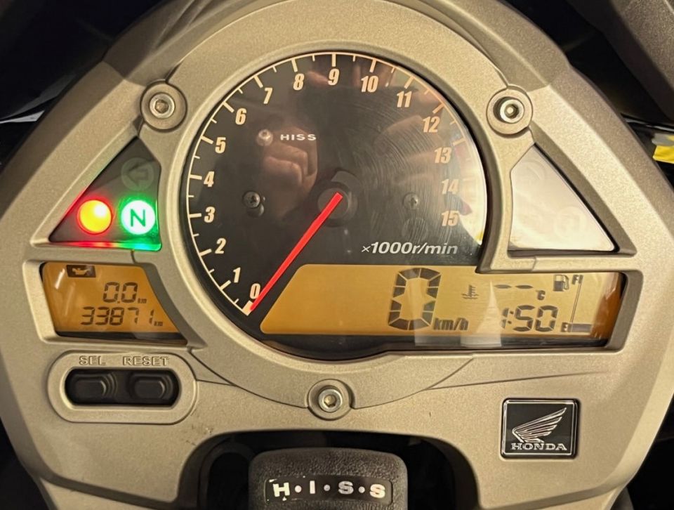 HONDA CB 600 F HORNET 18