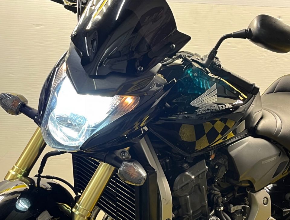HONDA CB 600 F HORNET 42