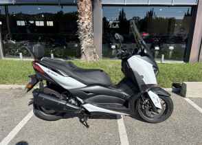 YAMAHA XMAX 300 - 2023