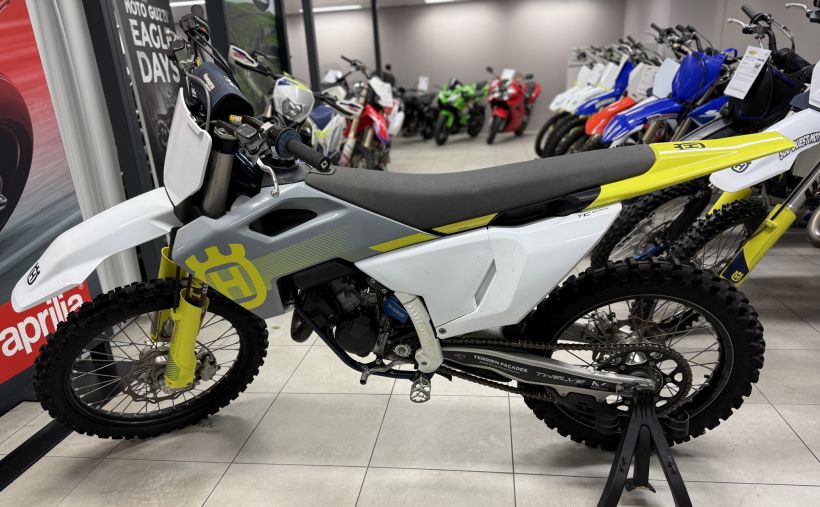 HUSQVARNA TC 125 9