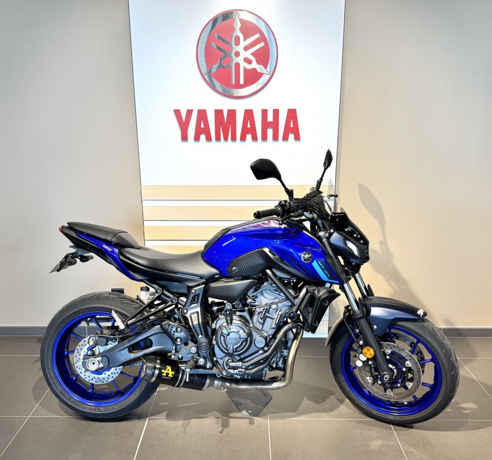 YAMAHA MT-07 (47.5CV) 1