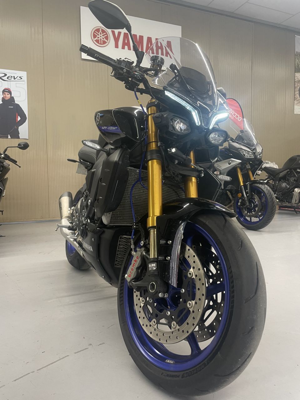 YAMAHA MT-10 SP 7