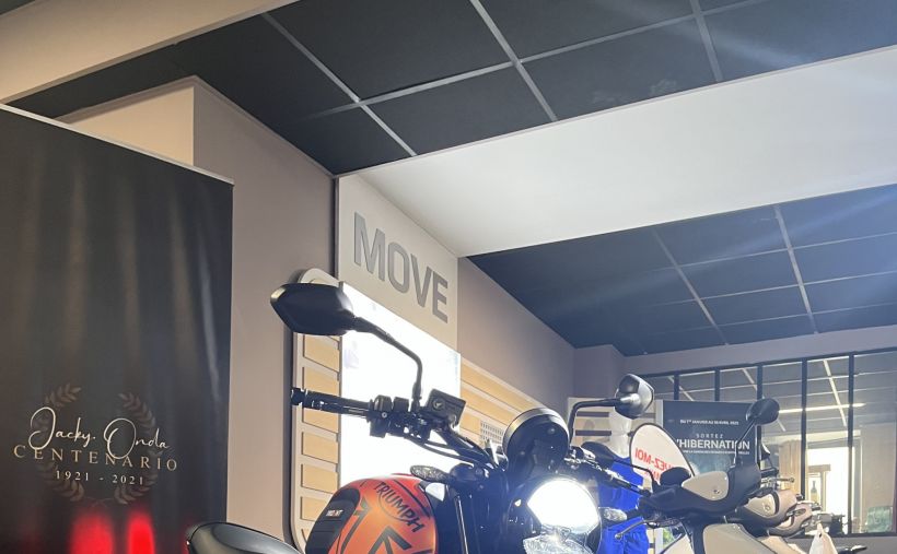 TRIUMPH TRIDENT 660 0