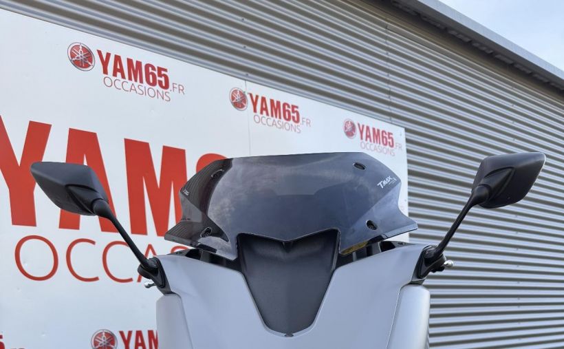 YAMAHA XP T-MAX 560 8