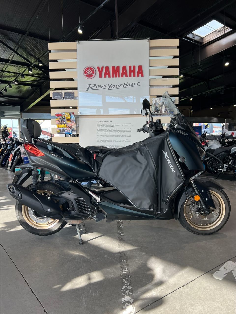 YAMAHA XMAX 125 TECH MAX 4