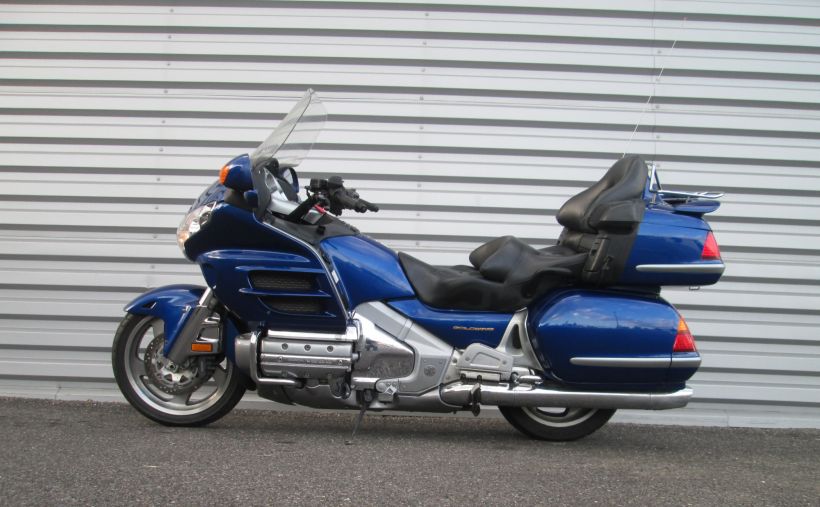 HONDA GL1800 GOLDWING 3