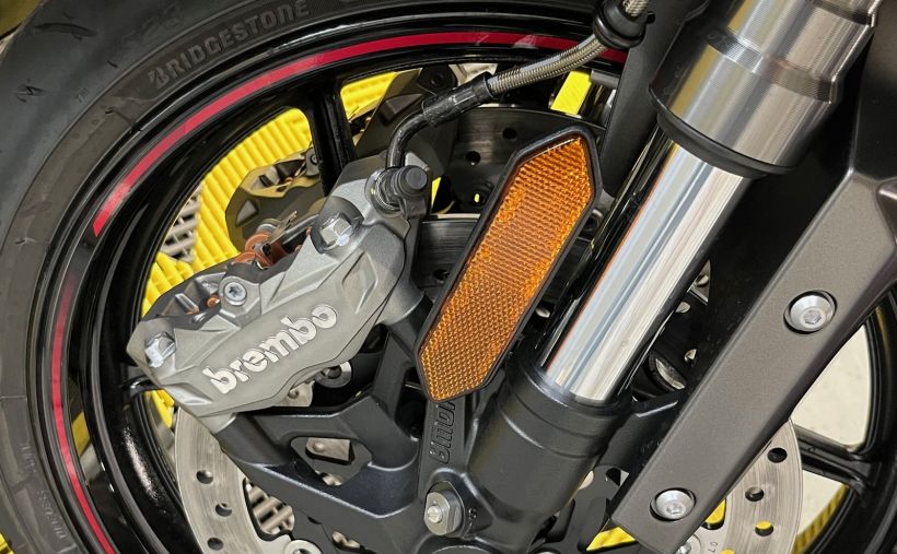 KAWASAKI NINJA 1100 SX SE 13