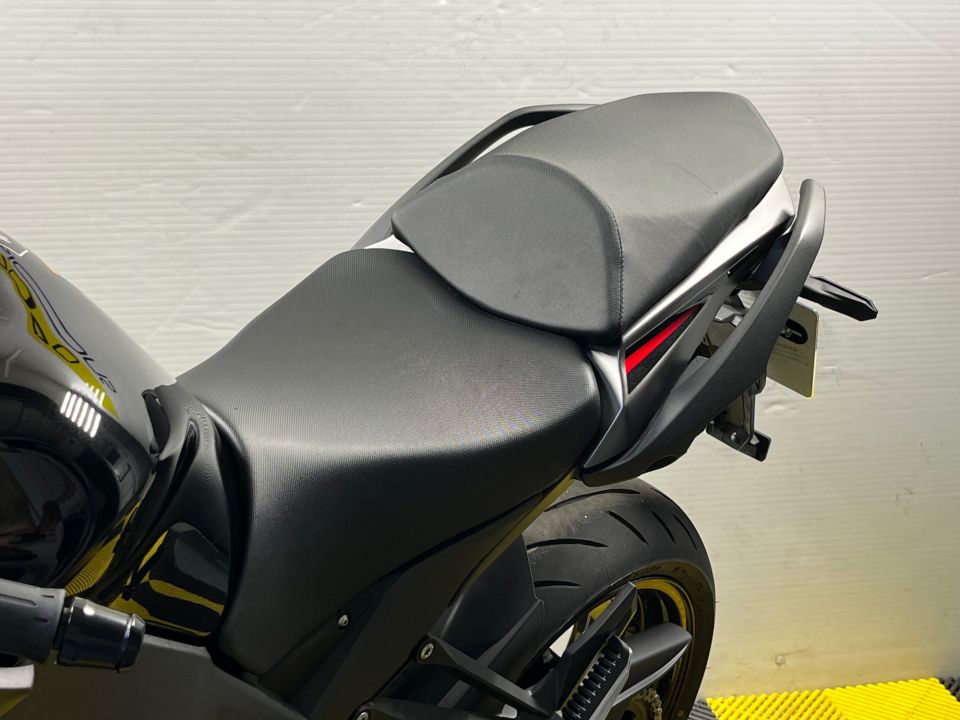 KAWASAKI NINJA 1100 SX SE 42