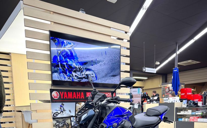YAMAHA MT-07 3