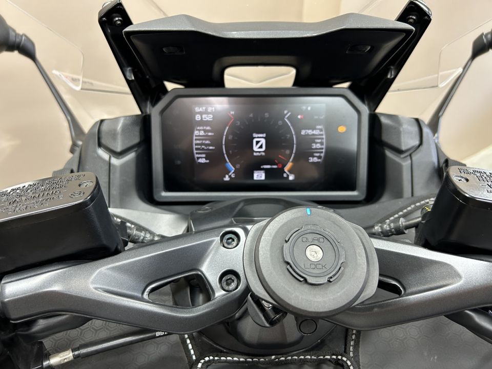 YAMAHA XP T-MAX 560 TECH MAX 3