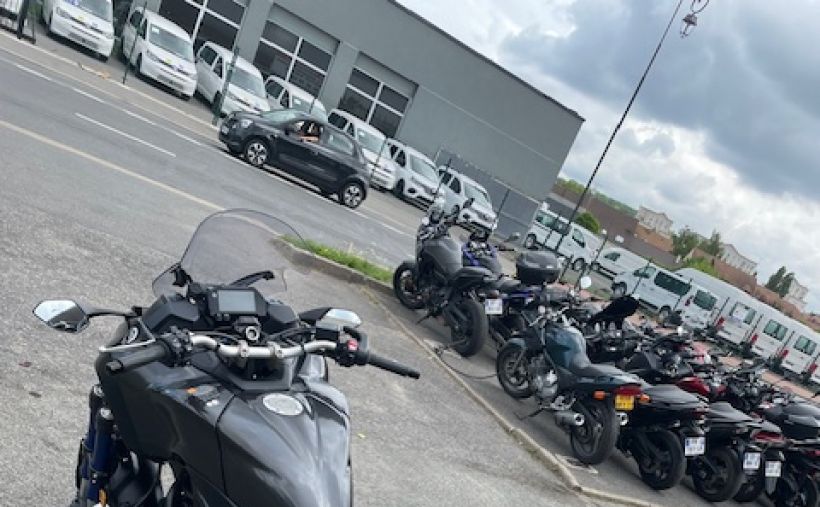 YAMAHA NIKEN 850 GT 0