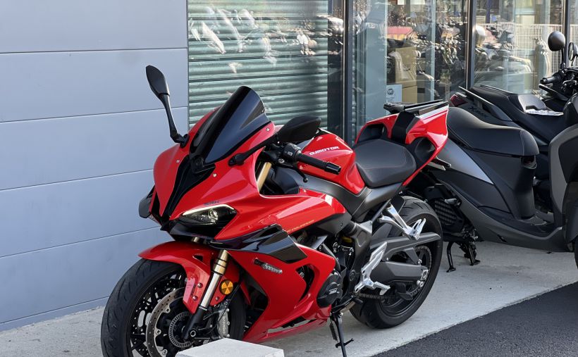 QJ MOTOR SRK 800 RR 4