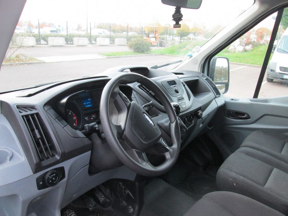 FOSTI TRANSIT 20 m3 HAYON 4