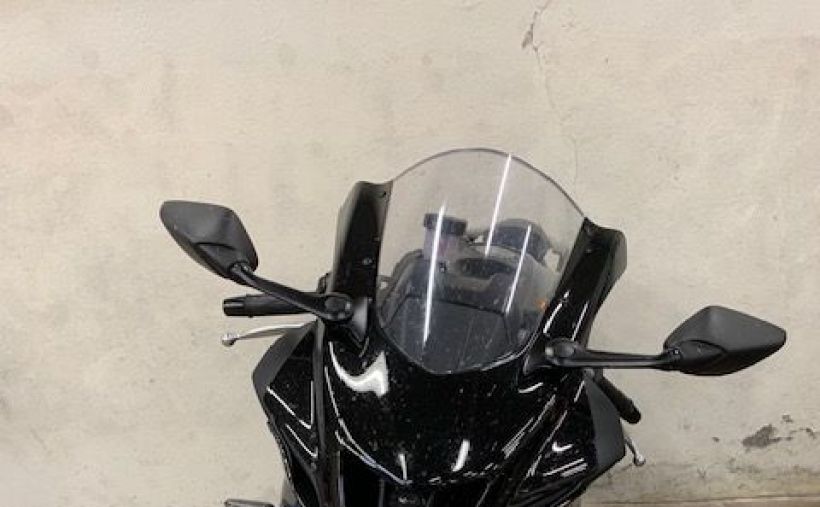 YAMAHA YZF-R7 2