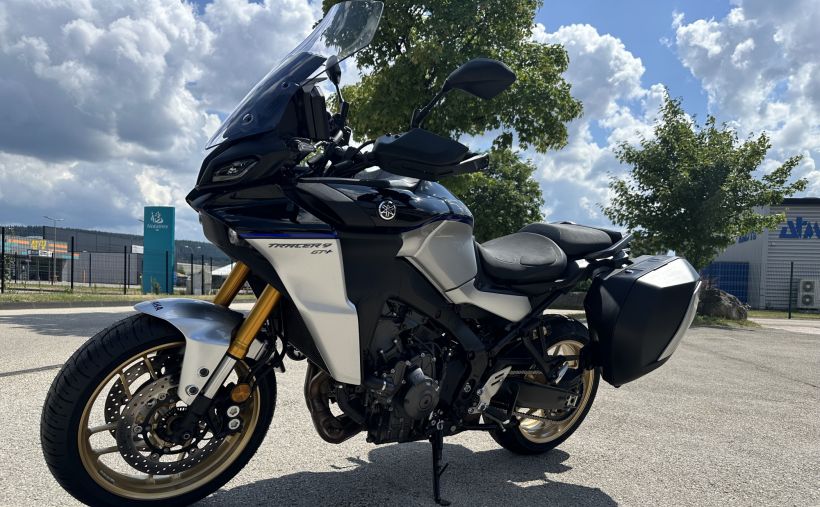 YAMAHA TRACER 9 GT + 2