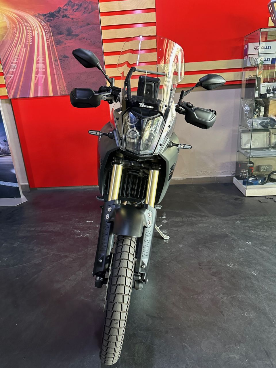 YAMAHA XTZ TENERE 700 3