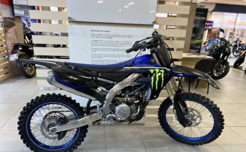 YAMAHA YZ250F MONSTER ENERGY 0