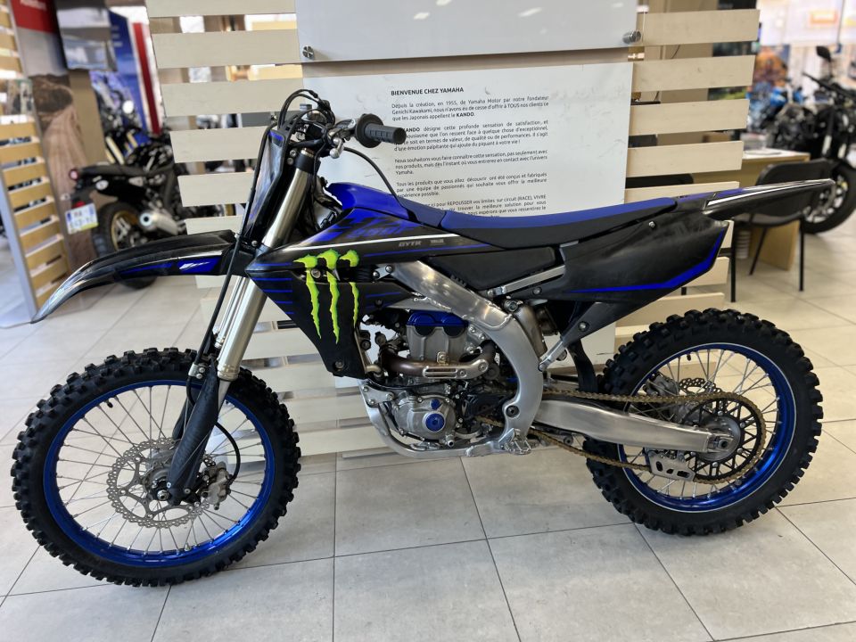 YAMAHA YZ250F MONSTER ENERGY 27