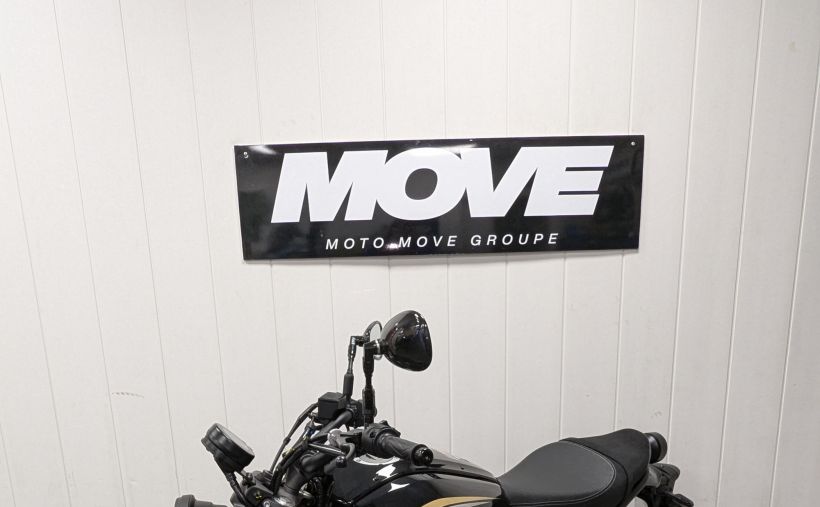 YAMAHA XSR 700 3