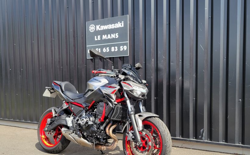 KAWASAKI Z 650 (47.5CV) 25