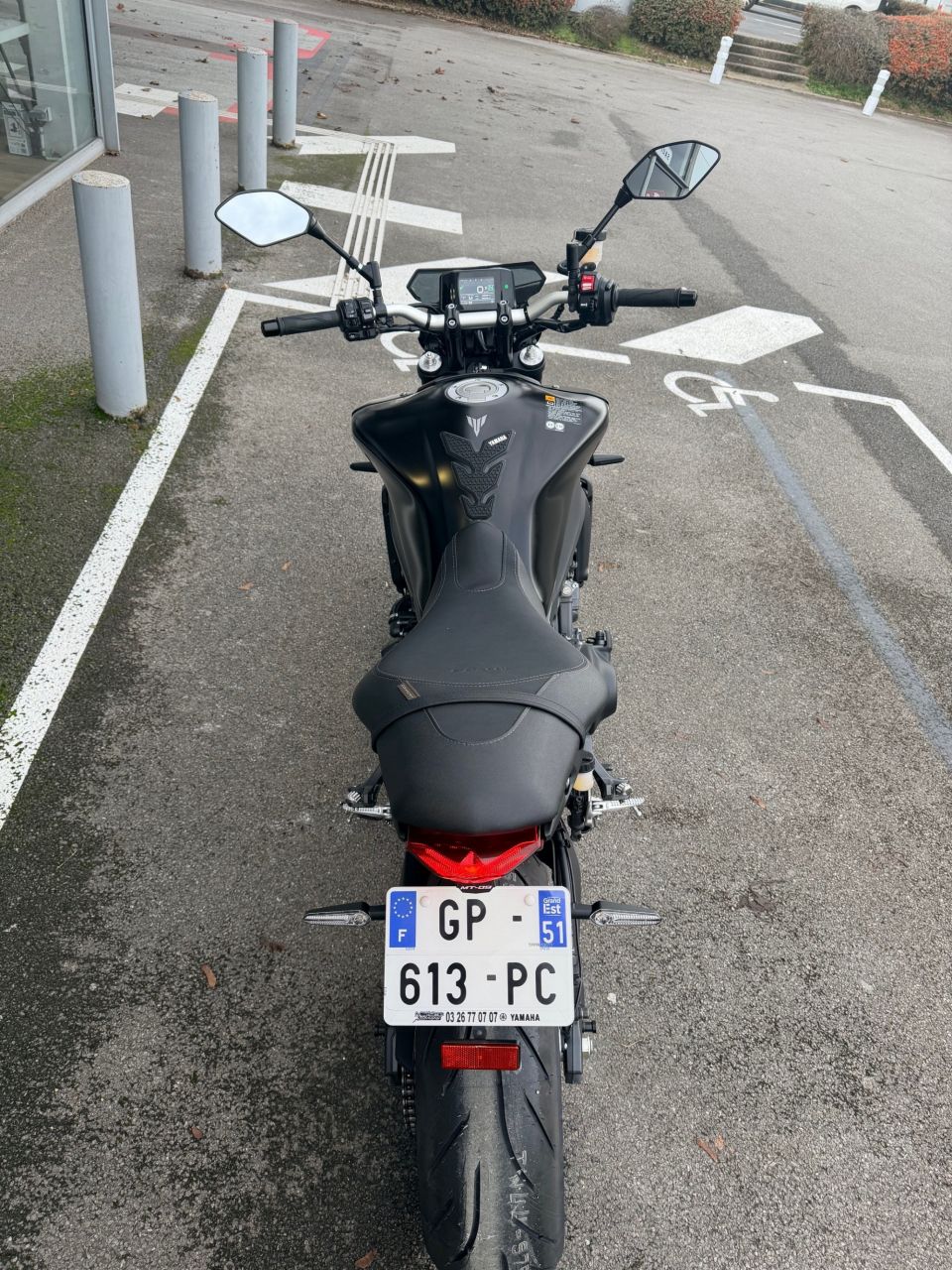 YAMAHA MT-09 30
