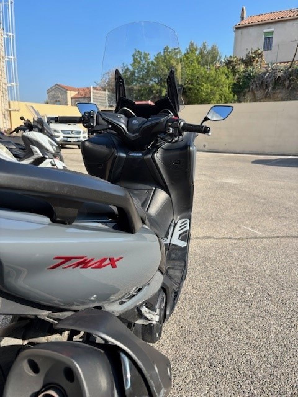YAMAHA XP T-MAX 560 TECH MAX 2
