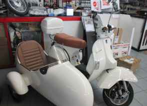 VESPA PX 125 SIDE CAR - 2011