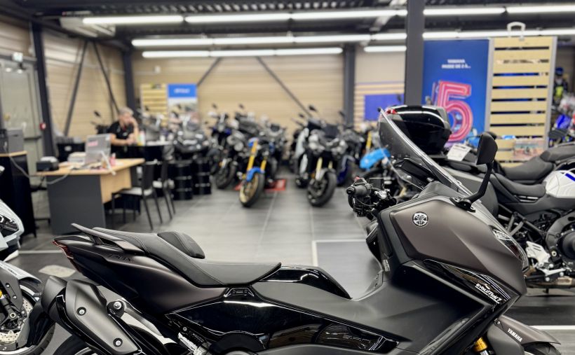 YAMAHA XP T-MAX 560 TECH MAX 1
