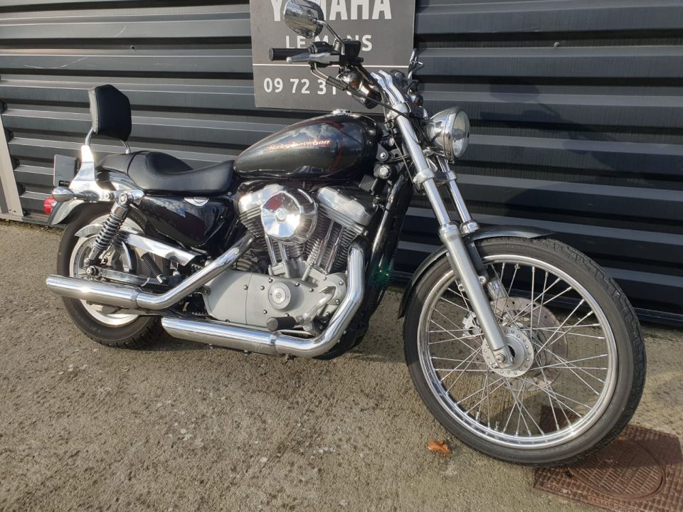 HARLEY-DAVIDSON SPORTSTER 883 0