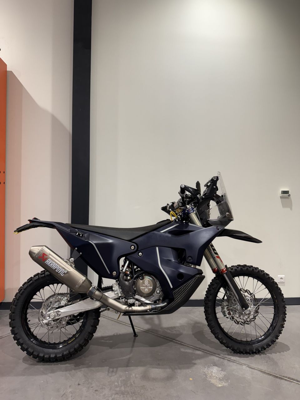 HUSQVARNA 450 RALLY 26