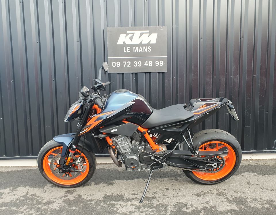 KTM 890 DUKE R 5