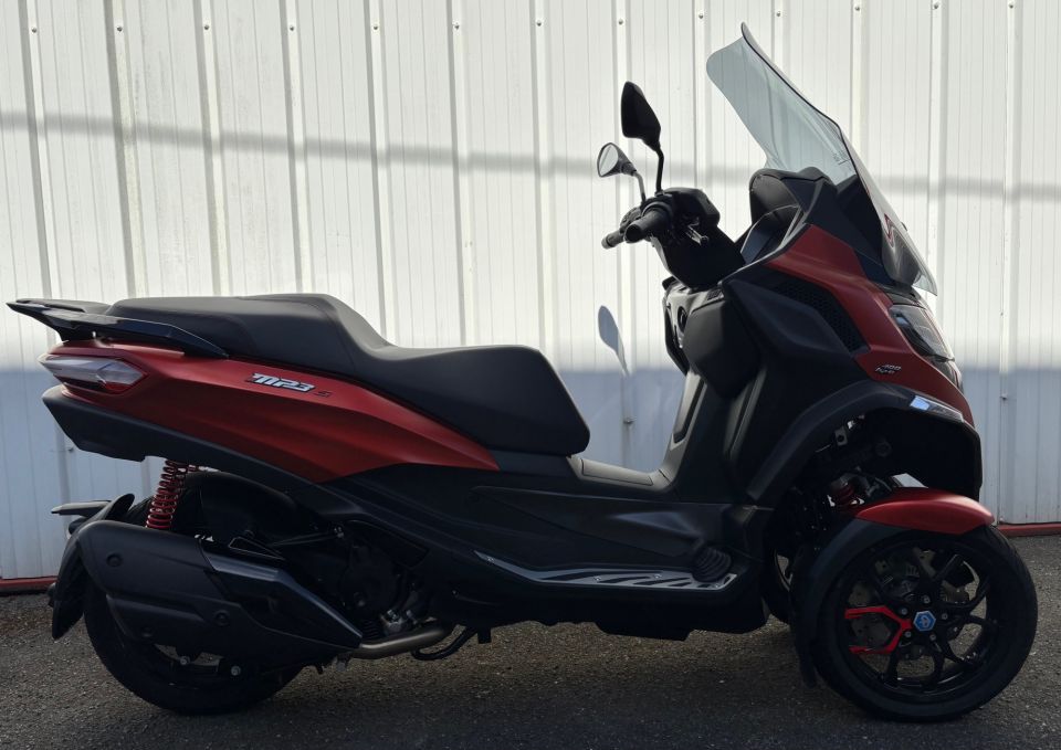 PIAGGIO MP3 400 RST SPORT 14