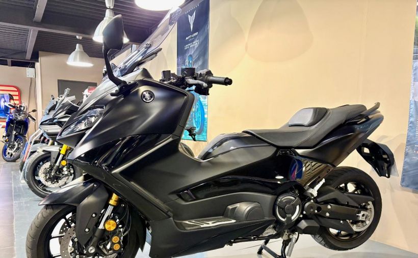 YAMAHA XP T-MAX 560 TECH MAX 1