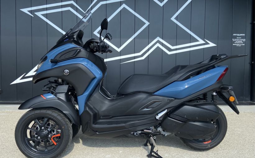 YAMAHA TRICITY 300 2