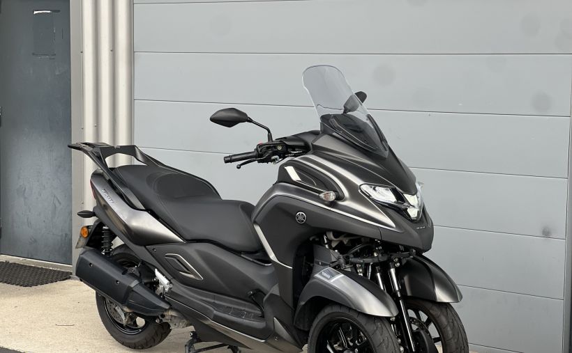 YAMAHA TRICITY 300 1