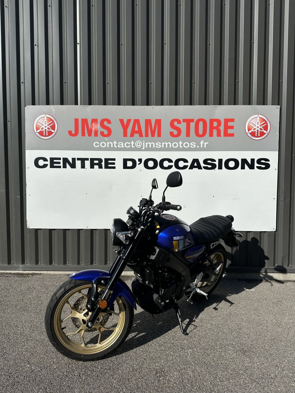 YAMAHA XSR 125 2