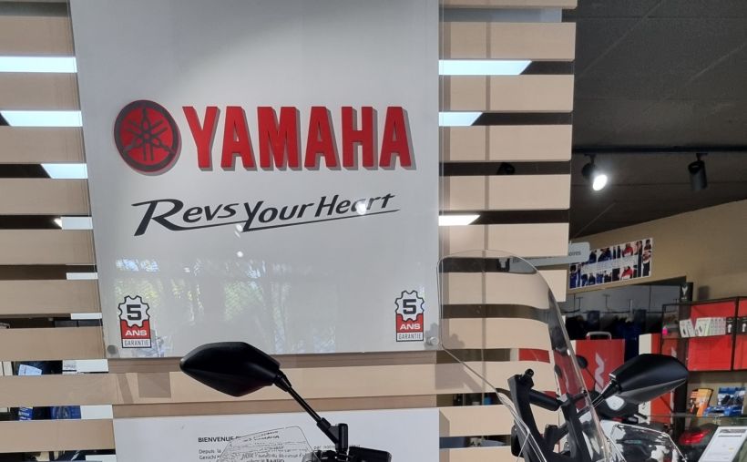YAMAHA TRACER 7 0