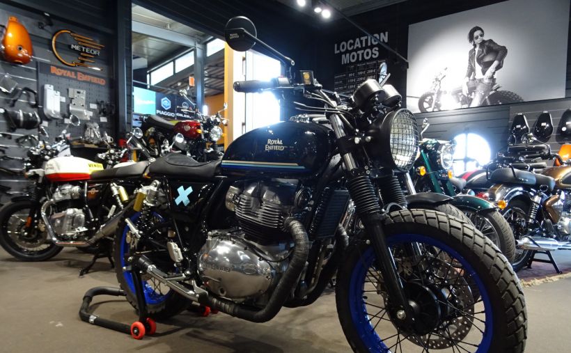 ROYAL ENFIELD INTERCEPTOR 2