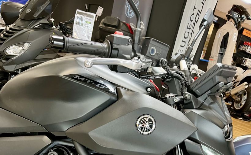 YAMAHA MT-07 (47.5CV) 1
