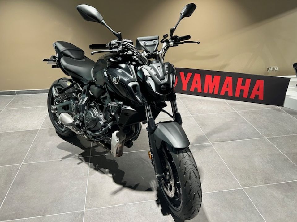 YAMAHA MT-07 (47.5CV) 1