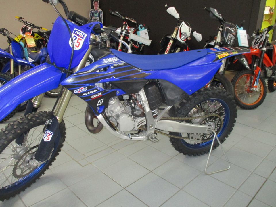 YAMAHA YZ 125 30