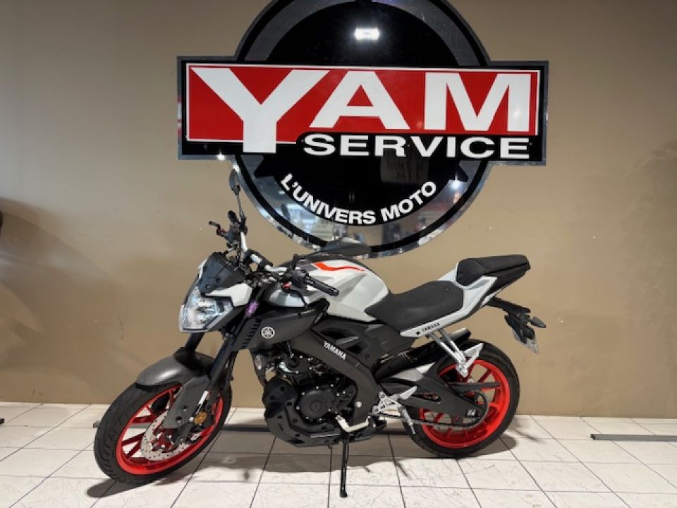 YAMAHA MT-125 ABS 1