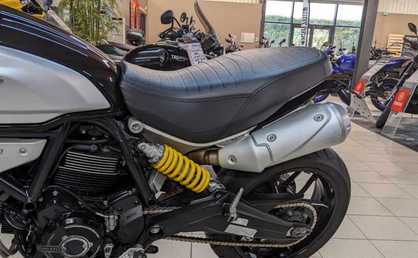 DUCATI SCRAMBLER 6