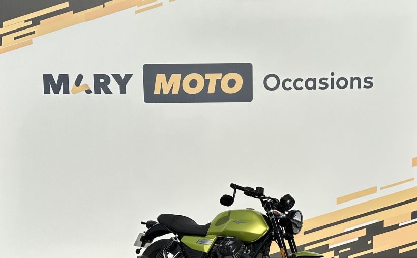 MOTO GUZZI V7 SPORT 13