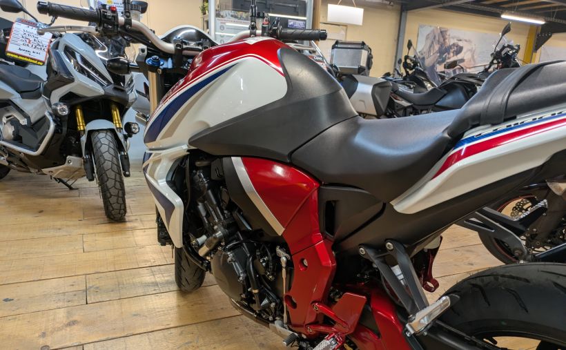 HONDA CB 1000 R 7